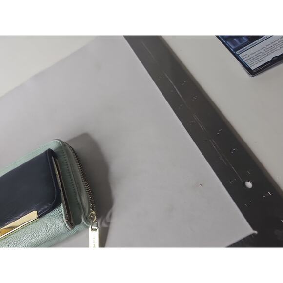 Steve Madden Zip Around Wallet Clutch Mint Green & Black w/ Outside Pocket - Picture 11 of 14